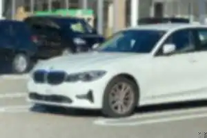 バロー松任店の駐車場にて爆走してきました。うちのバーさん惹かれそうになりました。暫く震えが止まらず大変でした。皆さまも該当車両に遭遇した際はご注意して下さいませ。