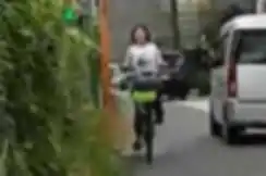 危険！逆走してくる自転車。進行を妨害され、強制停止させられた。迷惑で悪質。