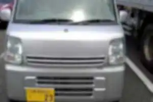 近くの家をリフォームしてる悪質な業者が不法侵入及び無断駐車を繰り返して注意しても移動せず。

違法行為をしても悪びれる様子も無く、謝罪も無い民度が低い人物だった。