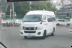 早朝六時代から喫煙禁止場所にて喫煙する80代男性。禁止看板の漢字が読めないんだろから注意したら、首を横にふり何か呟く頭の悪さぶり。武が悪いから逃げたしたため、ルールを守れと怒ると隣の80代女性が罵倒を浴びせてきた。
別の場所に移動し、やはり窓を開けて喫煙をしまくること3時間。
こういう人が後を絶えないのは高級マンションと持ち上げられている築40年弱のマンションに出入りしている業者だ。