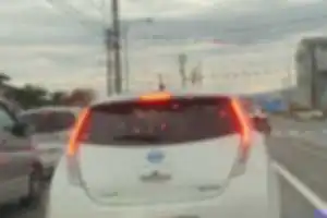 2回も急な割り込みをしてきました
ミラー見ての確認はしてないとおもいます