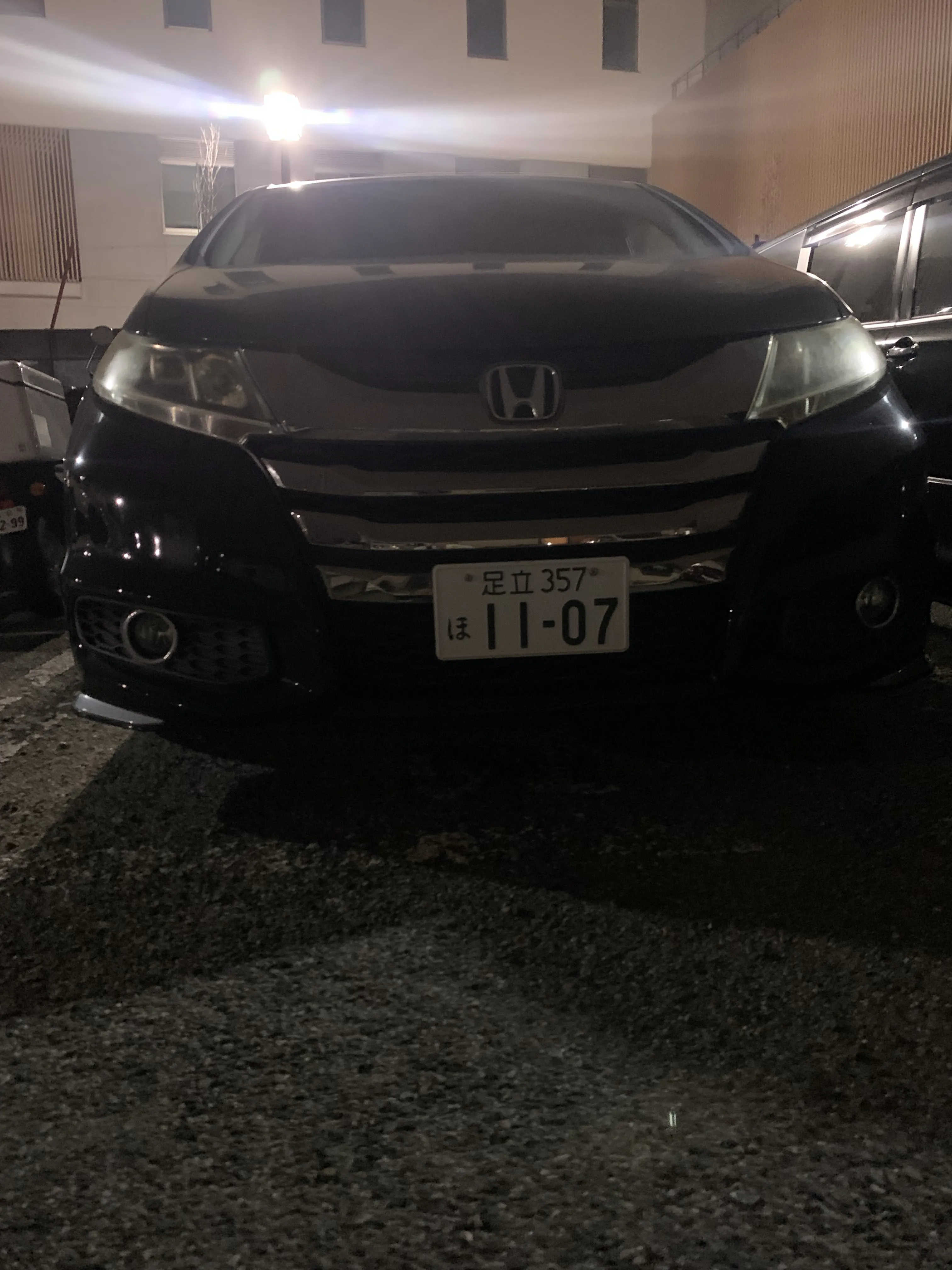 駐車場から停止せずに飛び出して、轢かれそうになったのにそのまま逃走