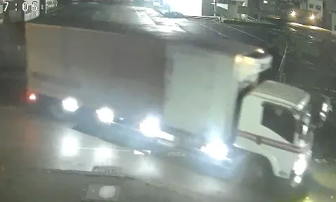 住宅街　通り抜け